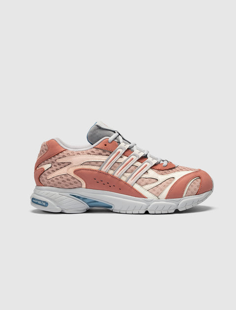 Clay pink mesh and leather athletic sneaker with white laces and cushioned sole