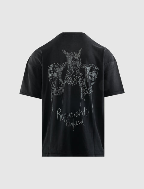 Black streetwear t-shirt with graphic of three dogs and text 'Represent England' on the back
