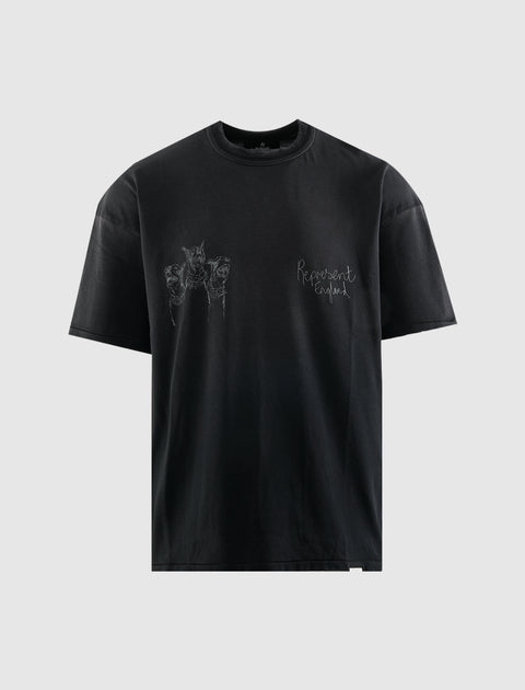 Black oversized streetwear T-shirt with front graphic and 'Represent England' text