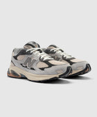 Light grey and beige mesh sneakers with suede overlays and chunky sole, lifestyle footwear