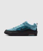 Men's turquoise and black low-top sneaker with suede and mesh details, side logo